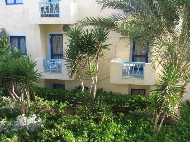 Ov Suites "By Checkin" Hersonissos  Exteriör bild